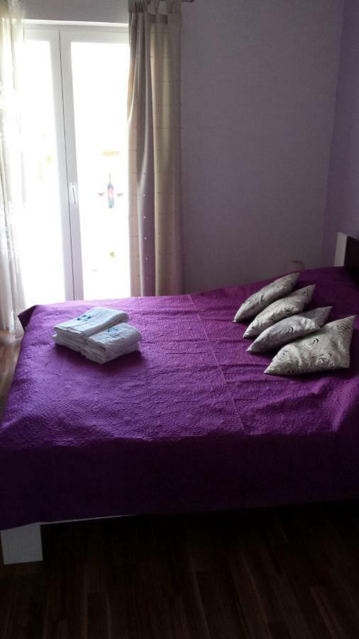 Apartments Lavanda Biograd Na Moru Bagian luar foto