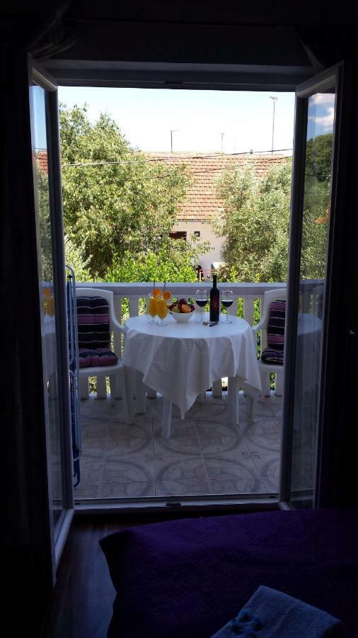 Apartments Lavanda Biograd Na Moru Bagian luar foto