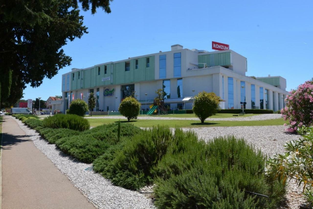Apartments Lavanda Biograd Na Moru Bagian luar foto