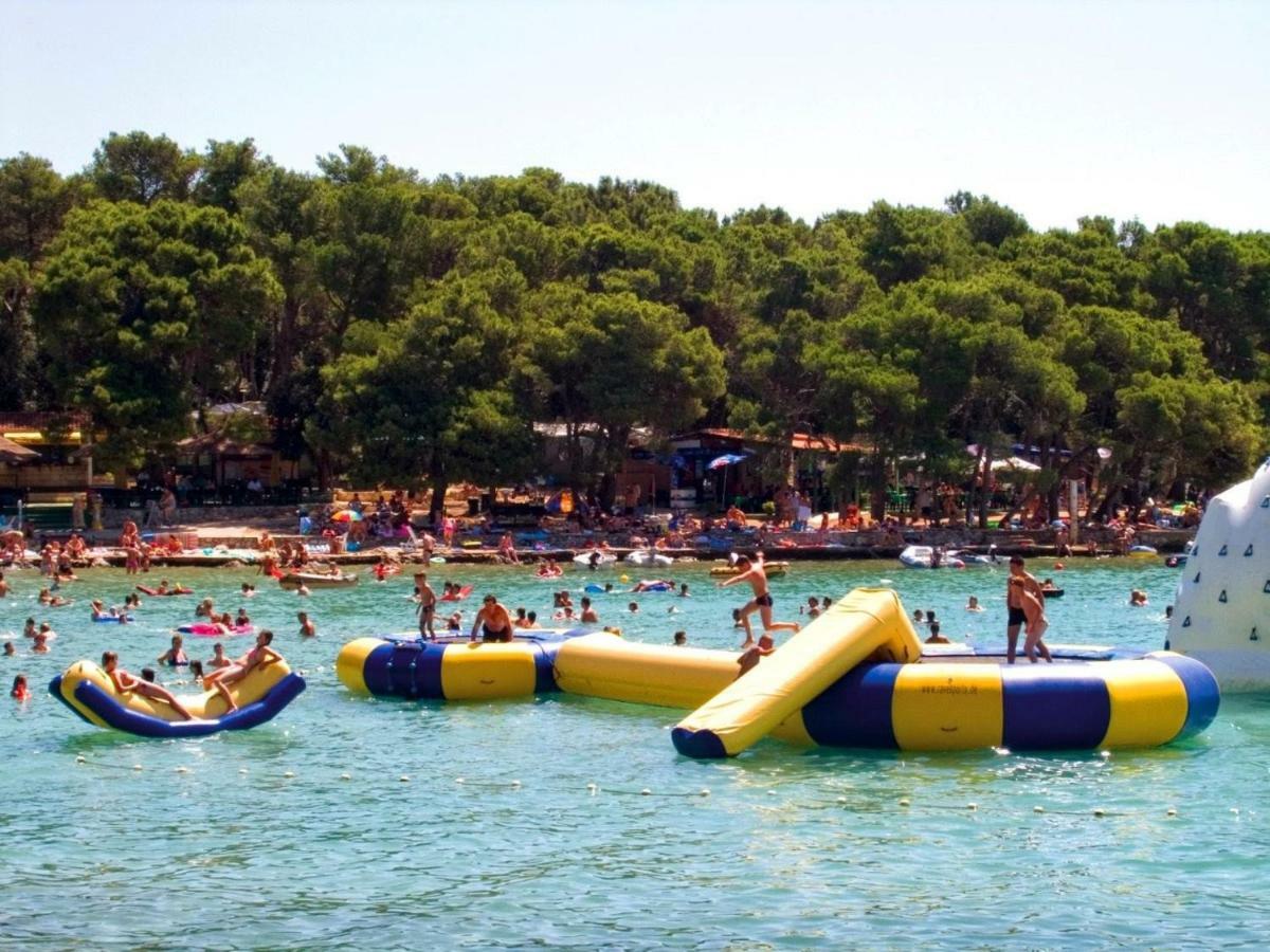 Apartments Lavanda Biograd Na Moru Bagian luar foto